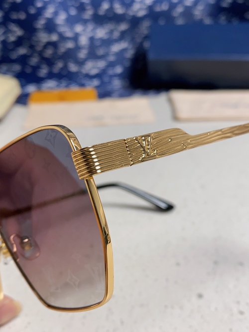 ルイヴィトンサングラス角部分ディテール